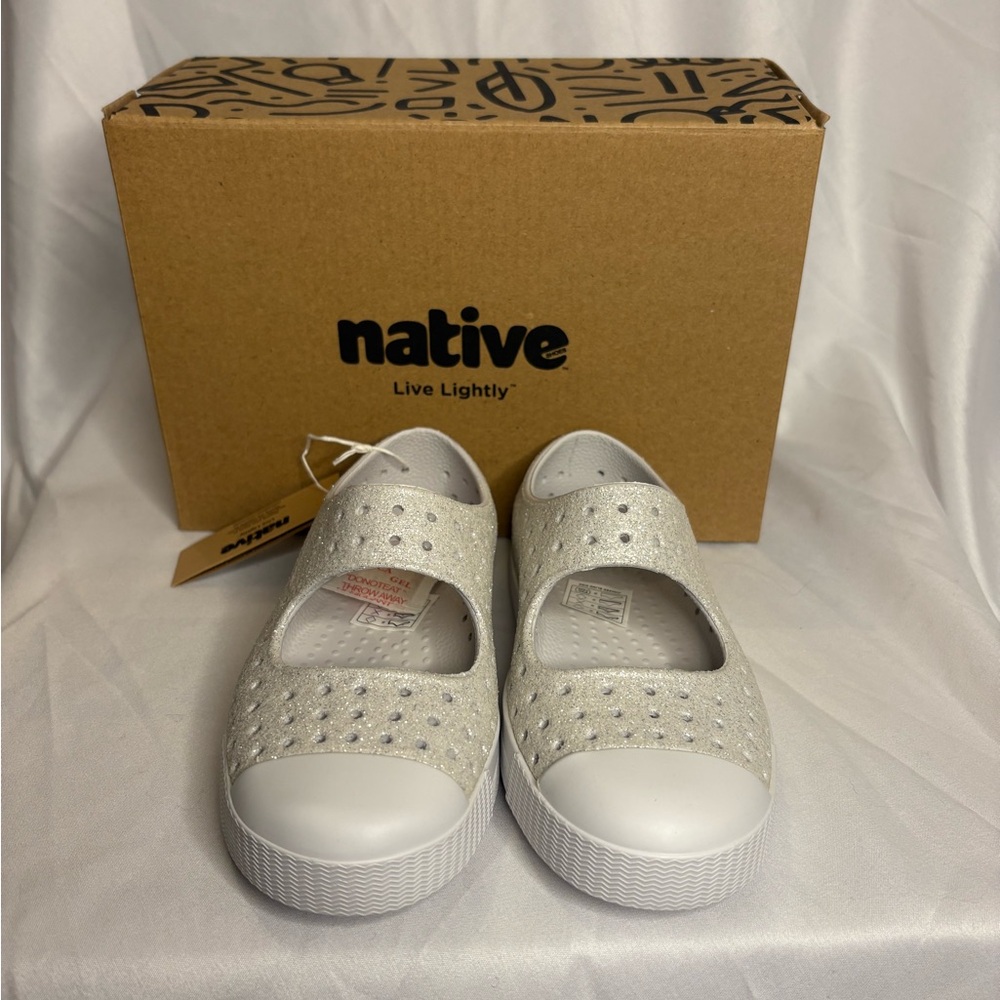 Native Kids Juniper Bling Shoes in Sparkling Gray and White